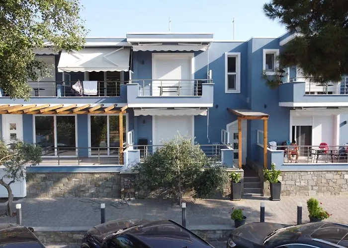 Isalos Suites