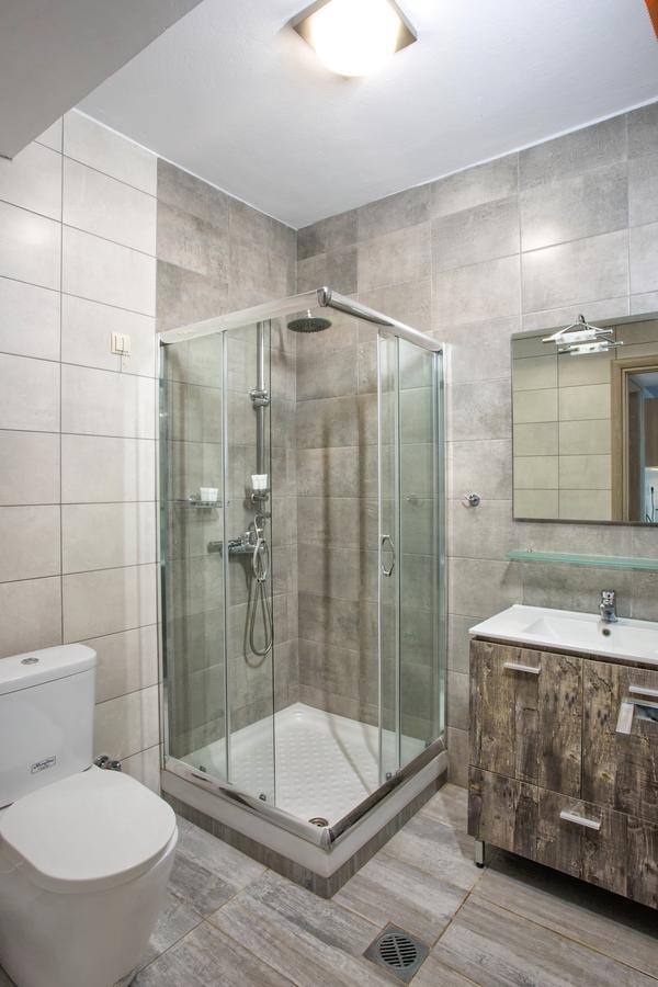Apartment Isalos Nea Peramos (Macedonia)